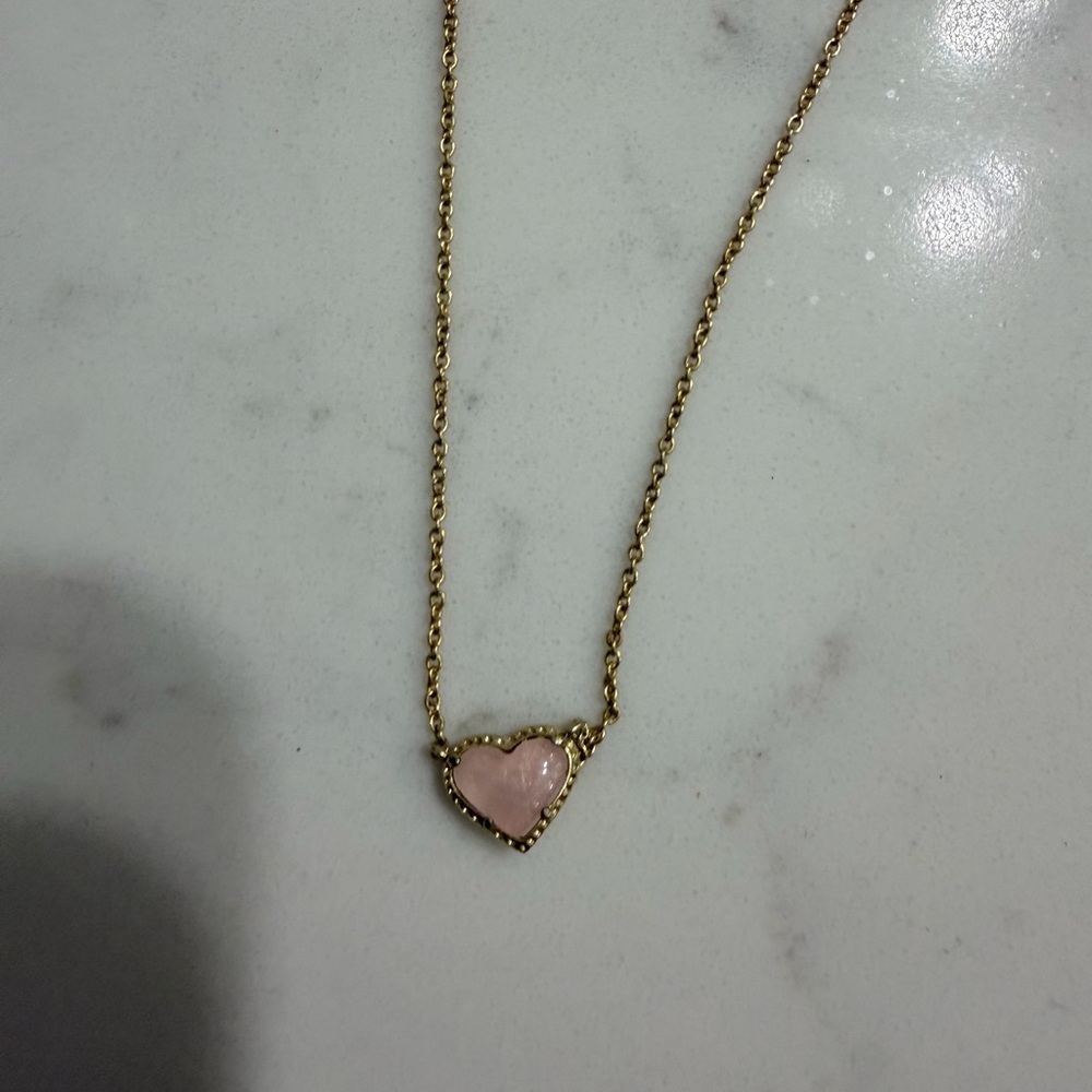 Kendra Scott heart necklace